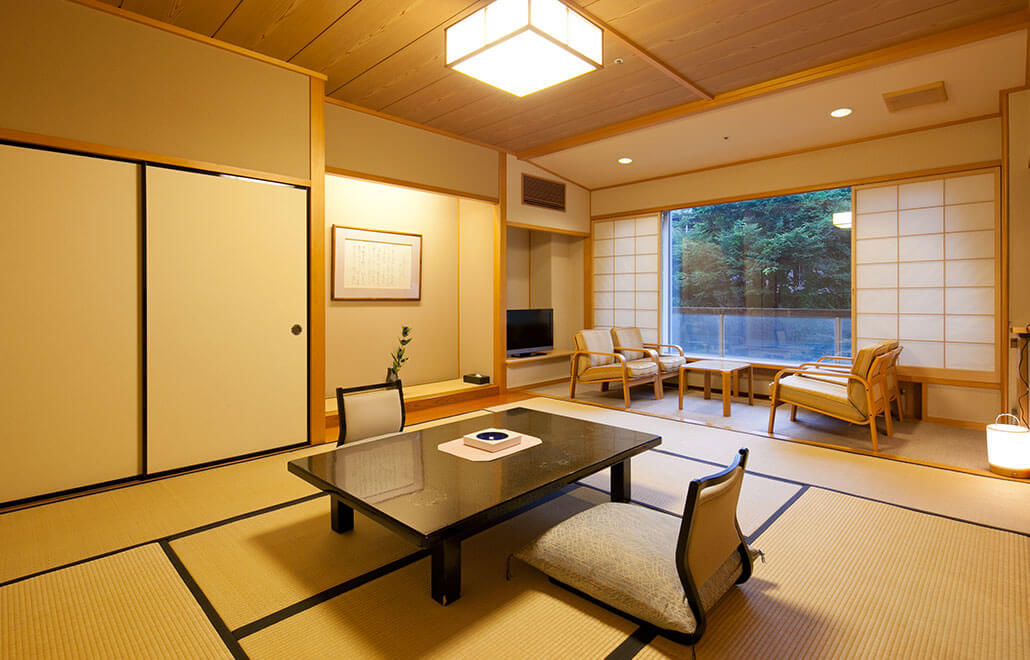 Riverside Japanese Room