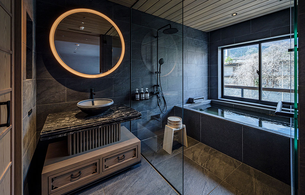 イメージ：半露天風呂付デザイン和洋特別室